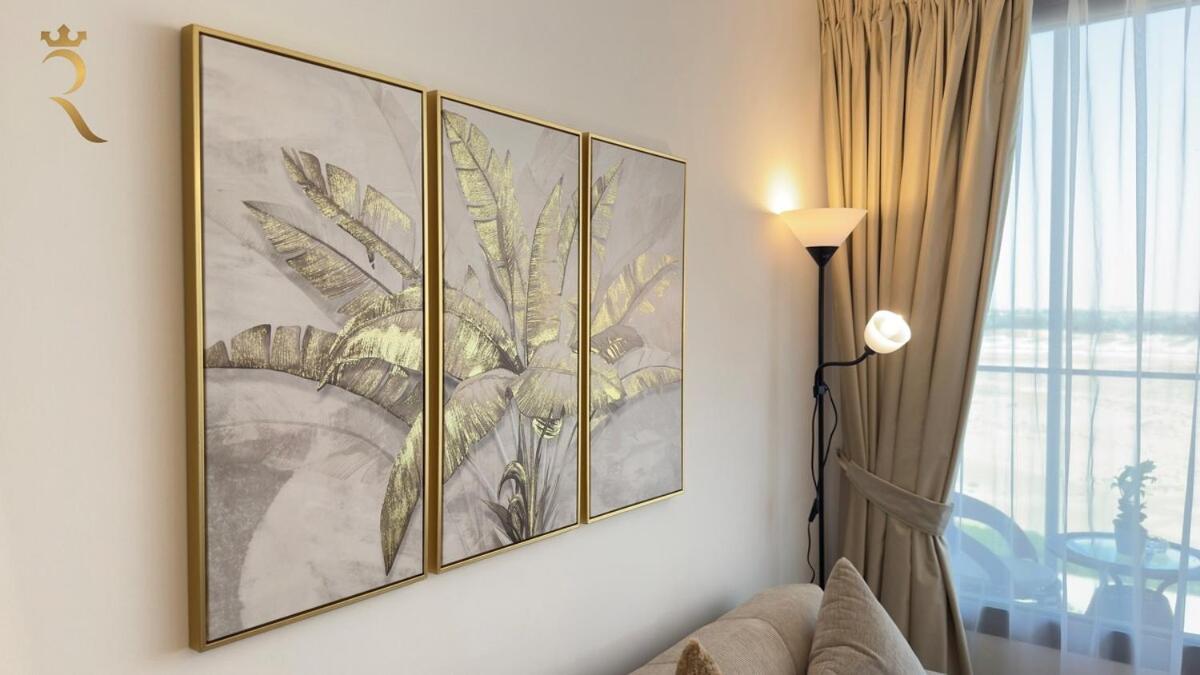 Rooftop Luxury 2br Haven With Jacuzzi In Masdar