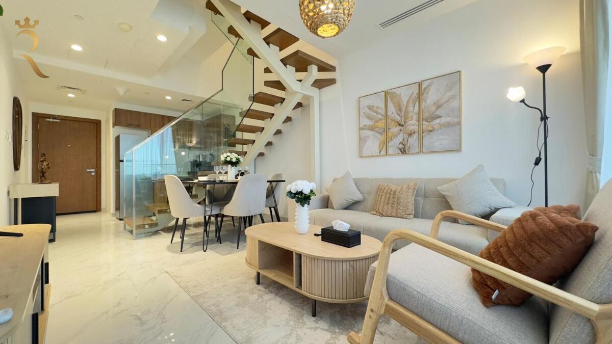 Apartment Rooftop Luxury 2br Haven With Jacuzzi In Masdar Abu Dhabi